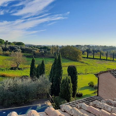 Casa Vacanze L'Oliveta Siena Luaran gambar