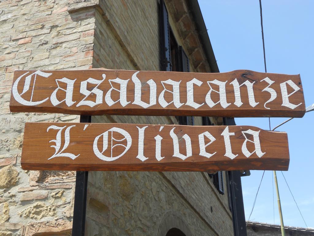 Casa Vacanze L'Oliveta Siena Luaran gambar