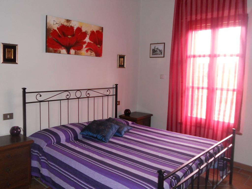 Casa Vacanze L'Oliveta Siena Luaran gambar