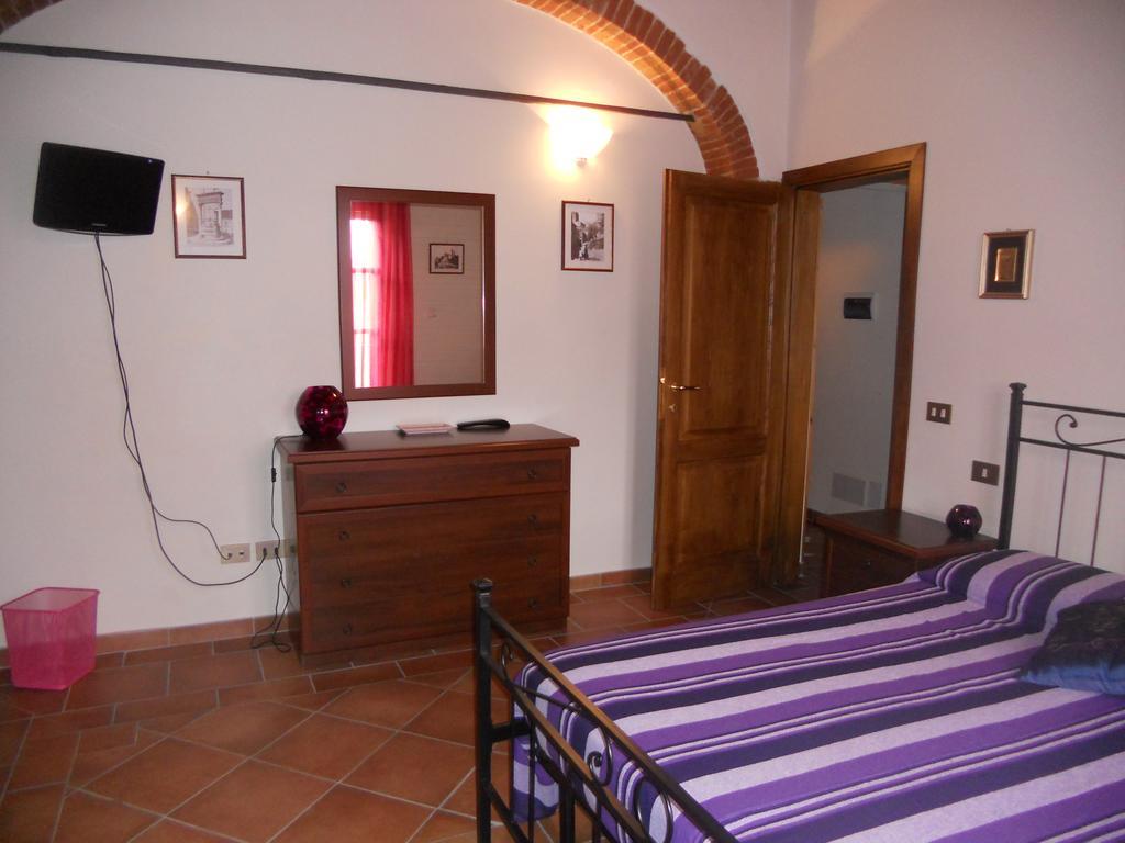 Casa Vacanze L'Oliveta Siena Luaran gambar